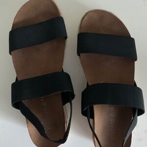 MADDEN GIRL WOMENS CYBELL PLATFORM WEDGE SANDAL BLACK SIZE 7